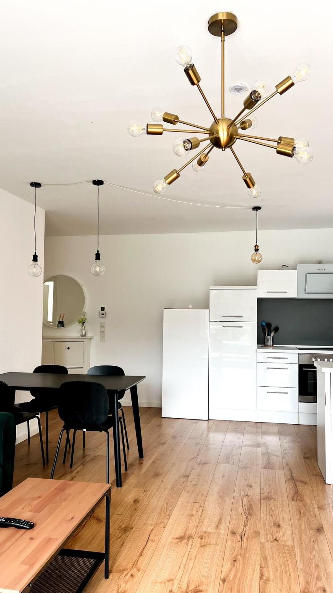 2 Zkb Apartment In Mannheim Kueche - Parken - Grosser Tv المظهر الخارجي الصورة